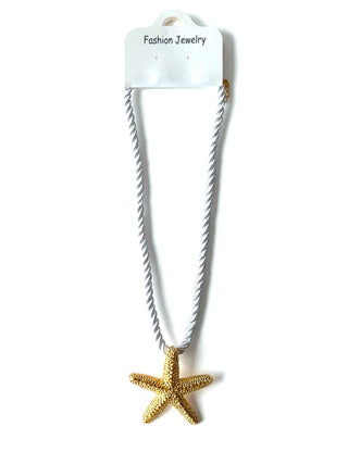 Collar de estrella #3 dorado
