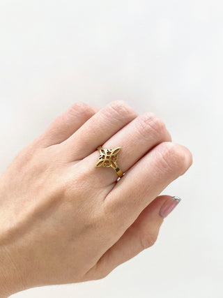 Anillo Nudo de Bruja D #46
