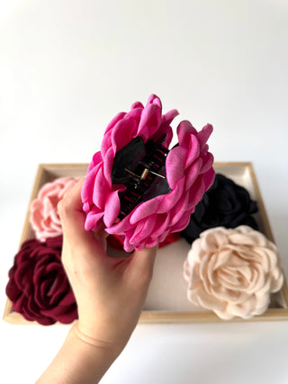 Pinche de flor de tela 9cm